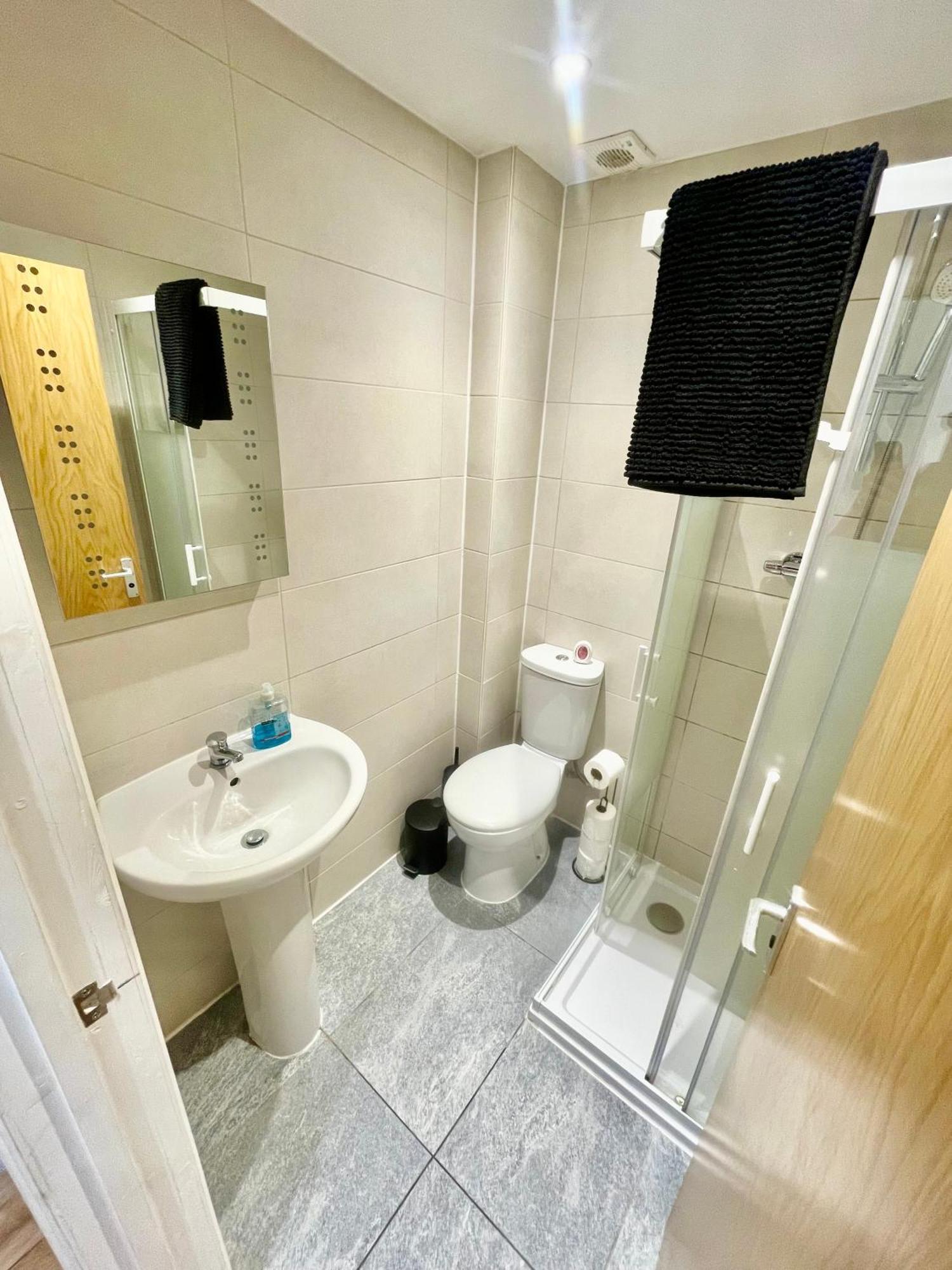 Centre Immaculate Sleeps 2 - Location Paradise Street *